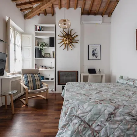 Your Location In Town Appartement Pise